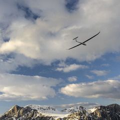 Flugwegposition um 17:36:22: Aufgenommen in der Nähe von Gemeinde Ramsau am Dachstein, 8972, Österreich in 2134 Meter